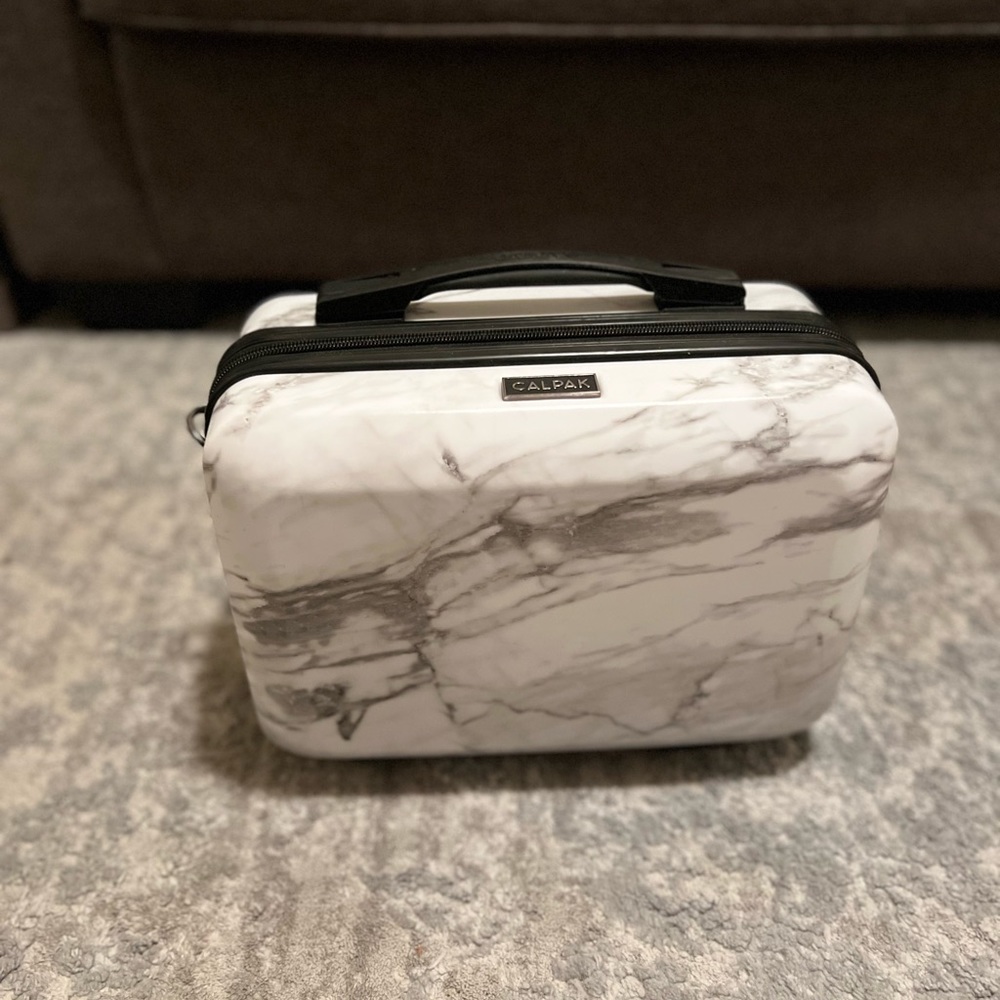 Calpak Vanity Case